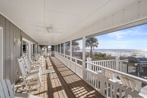 Screened in Porch with Plenty of Seating