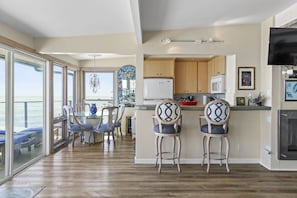 Kitchen bar and dining area