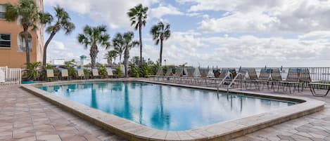 Madeira Beach Vacation Rental | 2BR | 2BA | 1,005 Sq Ft | Step-Free Access