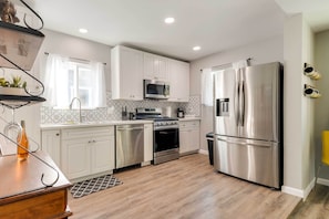 Fully Equipped Kitchen | Keyless Entry