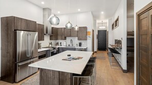 The Riverpark Flat in Downtown Whitefish (7151)