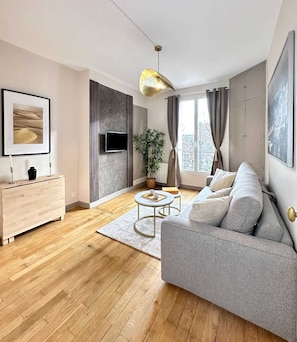 Perfect living room for families and friends, with TV and WiFi