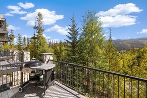 Take in the expansive mountain scenery from our balcony, a perfect spot to unwind and soak in the tranquility of the surroundings.