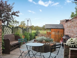 Patio | Second Cottage, Dunswell