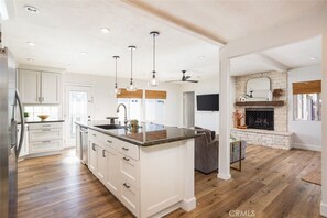 Viking brand stainless appliances, 6 top gas stove to cook your family a feast