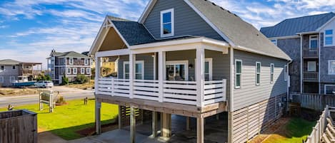 NH387A: Bodie Island Cottage | Front Exterior