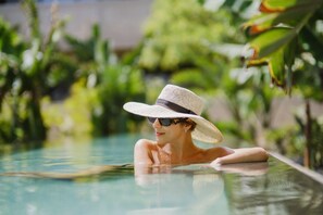 Relaxation Pool on Ideal Green Marble