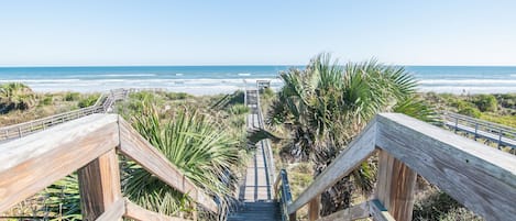 Boardwalk to Crescent Beach

