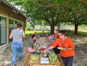 Outdoor dining
