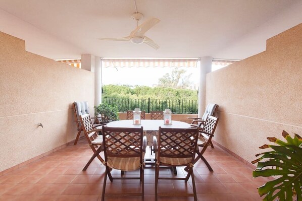 Terraza con bonitas vistas