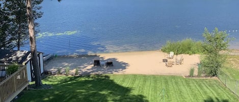 This spring-fed, motorized private lake is great for water sports and fishing.