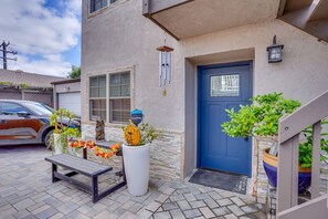 Apartment Exterior | Private Hot Tub | Gas Grill | Fire Pit