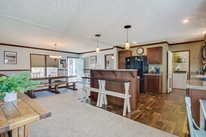 Kitchen | Dining Area
