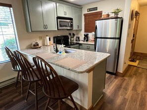 Fully equipped kitchen to cook up your favorite food
