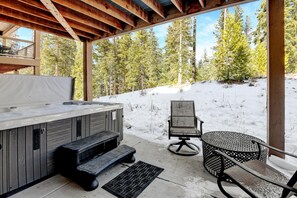 Private Hot Tub with Forest Views