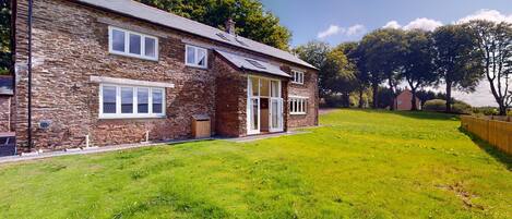 The Wool Barn, SImonsbath