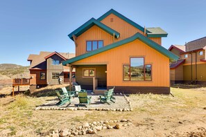 Exterior | Outdoor Seating | Mountain Views