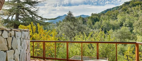 San Anselmo Vacation Rental | 4BR | 4BA | Stairs Required | 3,000 Sq Ft