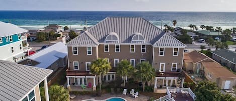 Glory Daze Beach House - Sleeps 14 - Panama City Beach, FL