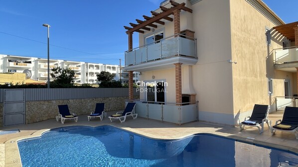 Apartment für 4 Personen in Albufeira mit Pool