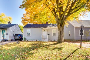 Exterior | Keyless Entry | Driveway (2 Vehicles)