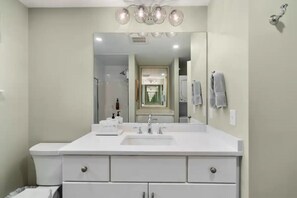 Spacious and light filled bathroom 