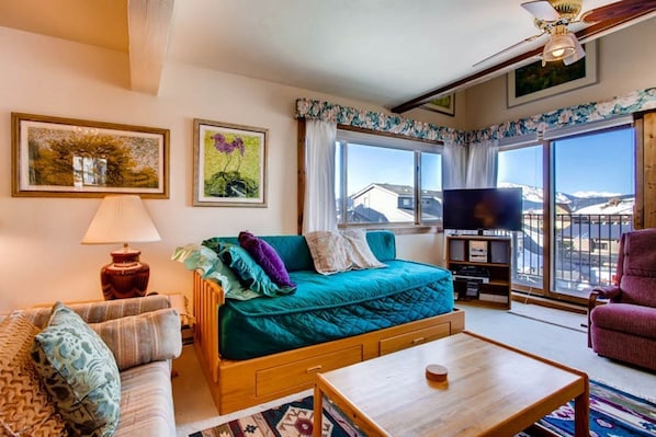 Welcome to our lovely unit in Crested Butte!