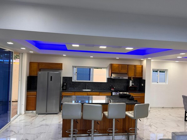 Island Kitchen area