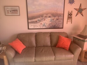 Citrus garden - living room