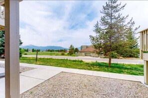 SWP Meadow Ridge Court 18-4 view from private patio