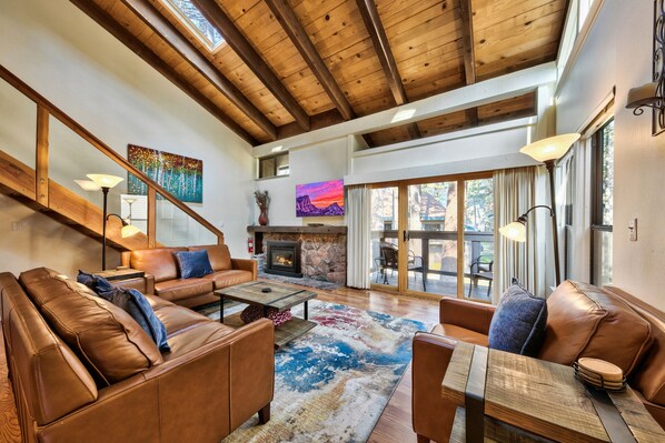 Beauitiful town home in Lakeland Village fun for the whole family