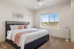 Master King Bedroom