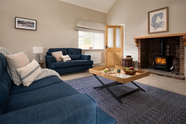 The Rushes - comfortable seating for four