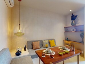 Aflora Loft