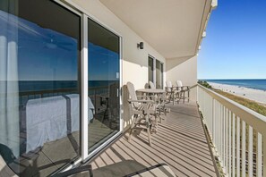 Celadon 302 balcony