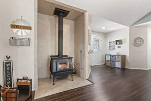 Toasty wood burning fireplace to keep you warm on those chilly PNW nights.