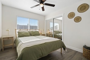 Queen Size Bedroom with Private Closet, Natural Lighting