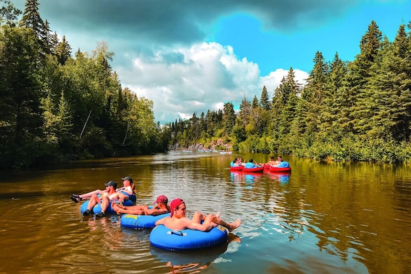 Tubing on the Saco just minutes away