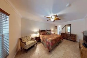 Master Bedroom KIng