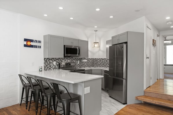 Quartz Counters in the Kitchen