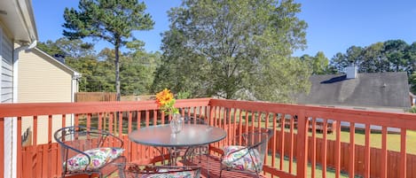Riverdale Vacation Rental | 5BR | 3BA | 2,500 Sq Ft | Stairs Required
