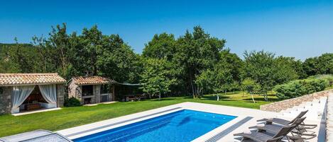 pool