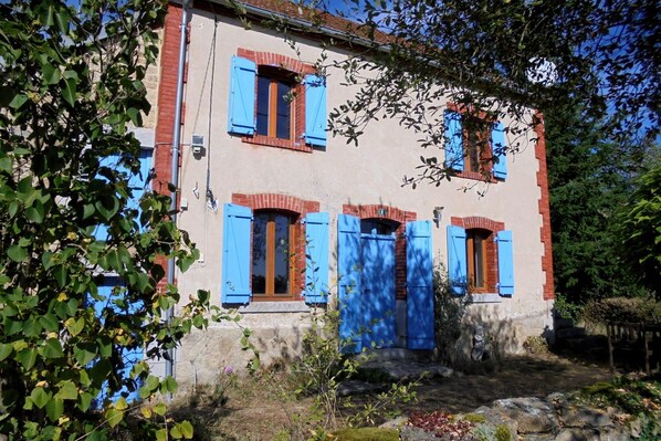 Extérieur maison de vacances [été]