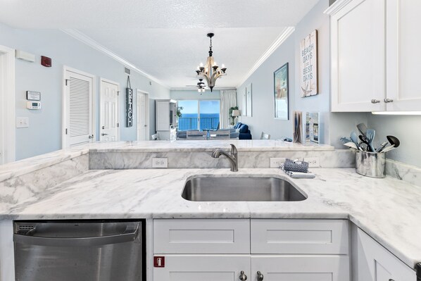 Kitchen with a beautiful view 