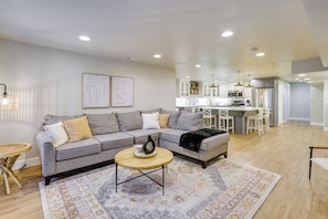 Living Room | Free WiFi | Smart TV | Central A/C | Single-Story Apartment