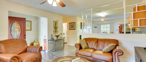 High Point Vacation Rental | 3BR | 2BA | 1,107 Sq Ft | 2 Steps Required