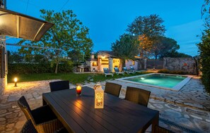 pool