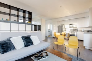 Cozy Luxurious 1 bed Loft style in Venice Beach