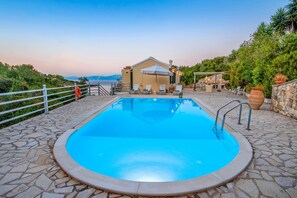 Awesome private pool