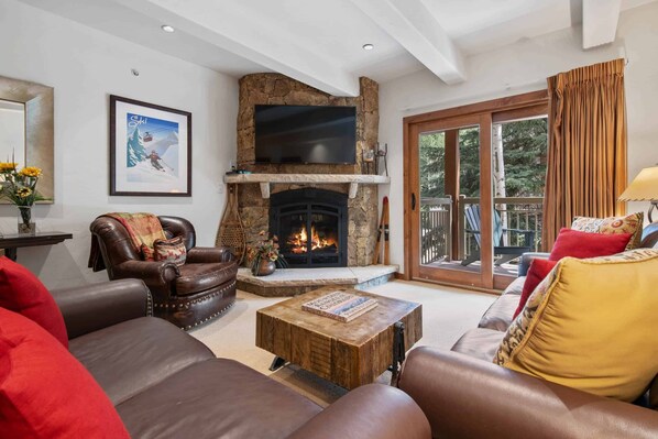 lodgeatlionshead-220-1930_53109357990_o